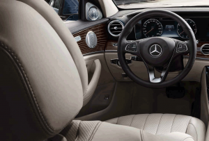 E_Class_E-Paper-28