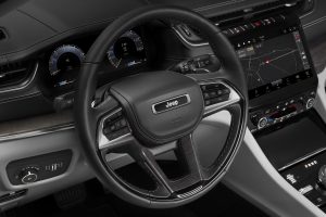 2022 Jeep® Grand Cherokee L Overland leather-wrapped multifunct